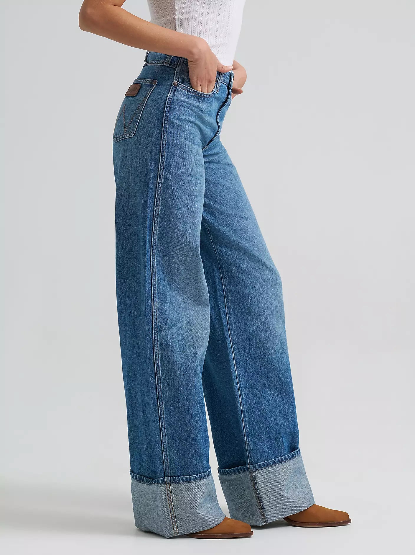 Wrangler Bailey High Rise Wide Leg Cuffed Jean