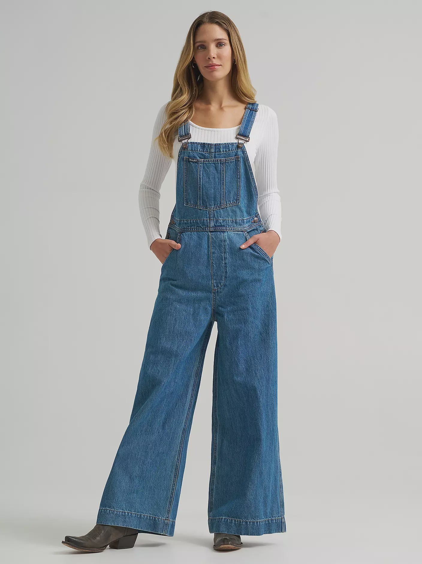 Wrangler Retro® Bailey Wide Leg Overalls