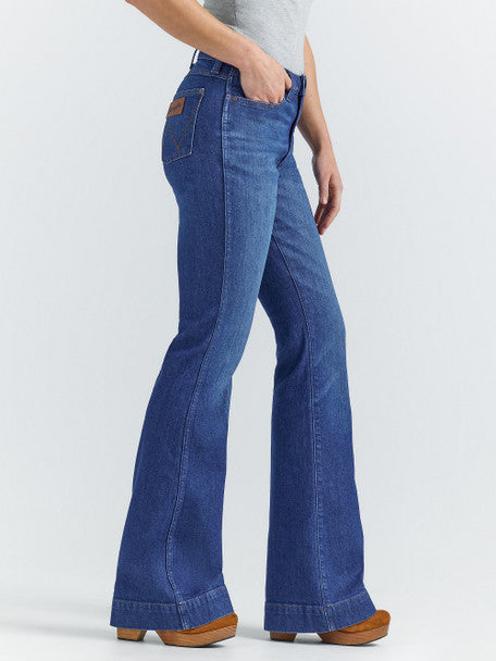 112352979 BRIGHT BLUE