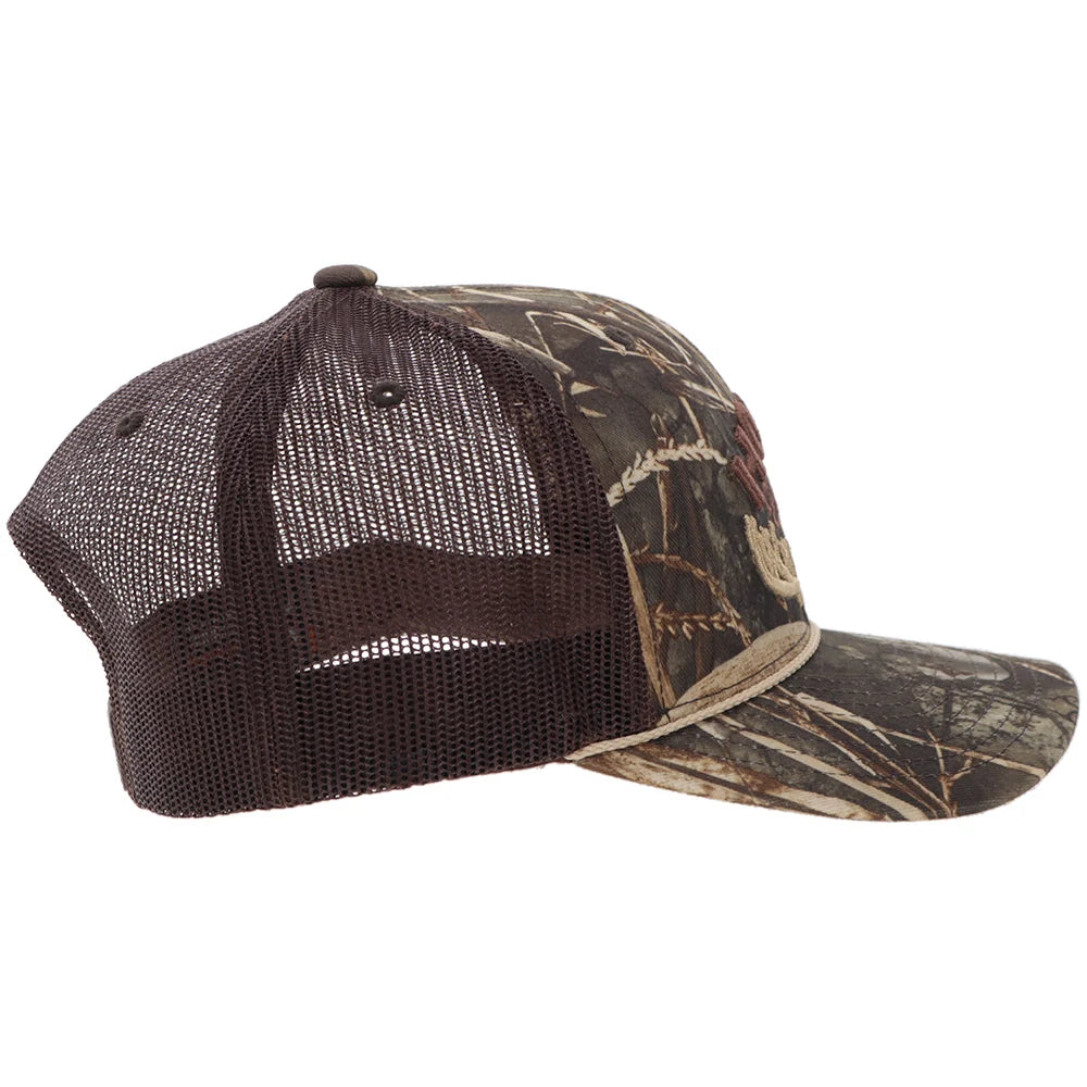 Outfitters" RealTree Camo / Brown