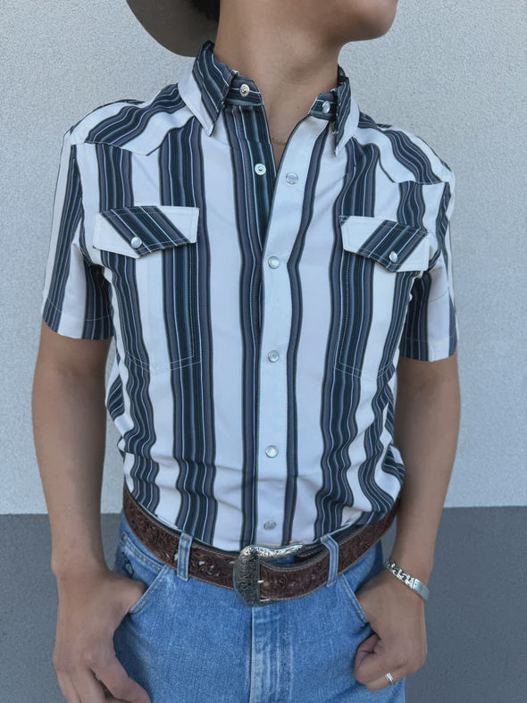 BLACK SHORT SLEEVE