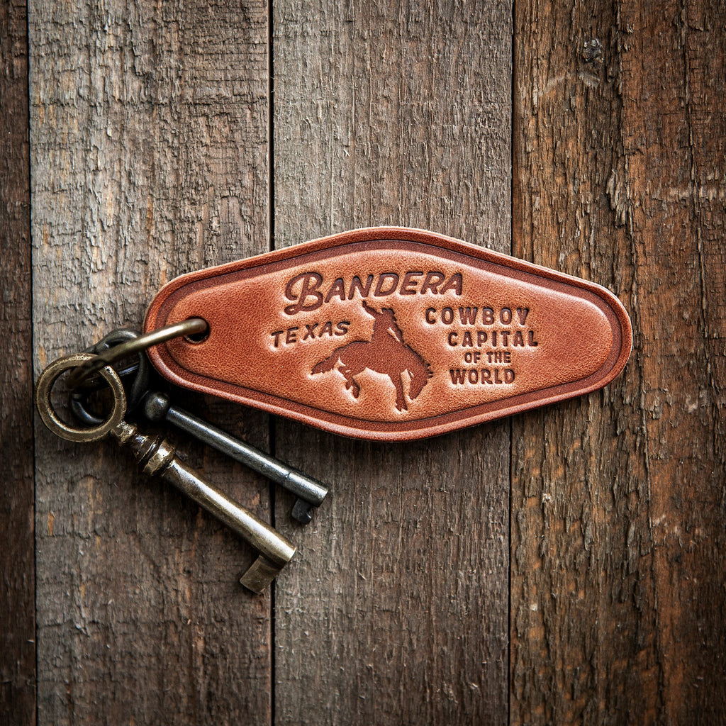 Bandera Texas Cowboy Capital Bronco Leather Keychain Motel Style