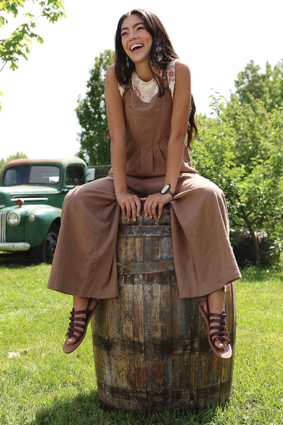 WOMENS JUMPER BRN