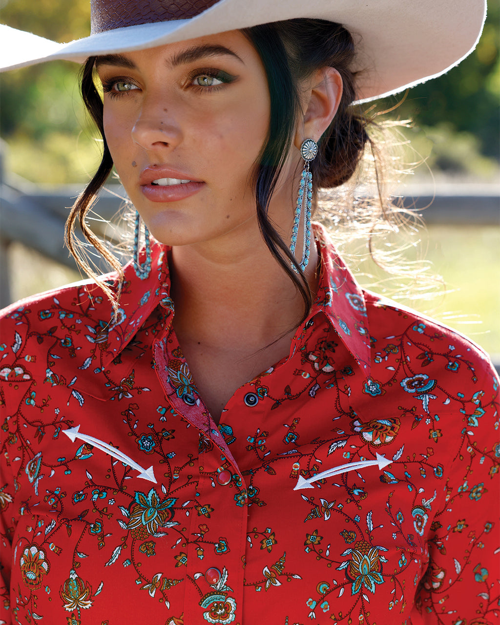 Cinch Womens long sleev Red Blouse