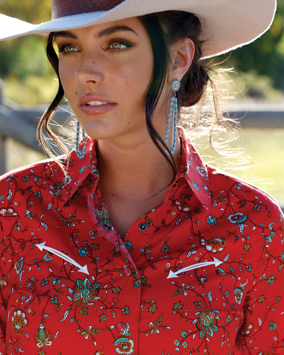 Cinch Womens long sleev Red Blouse