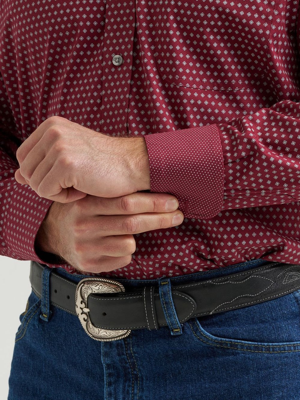 GEORGE STRAIT BURGUNDY DOT