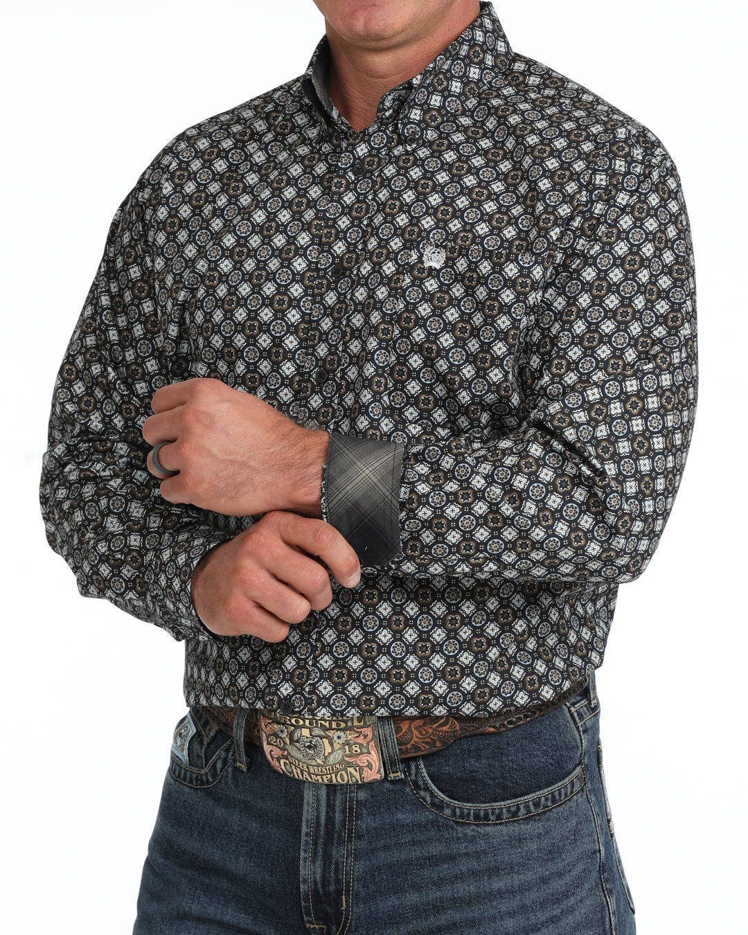Cinch Men's Long Sleeve Button-Down Shirt.