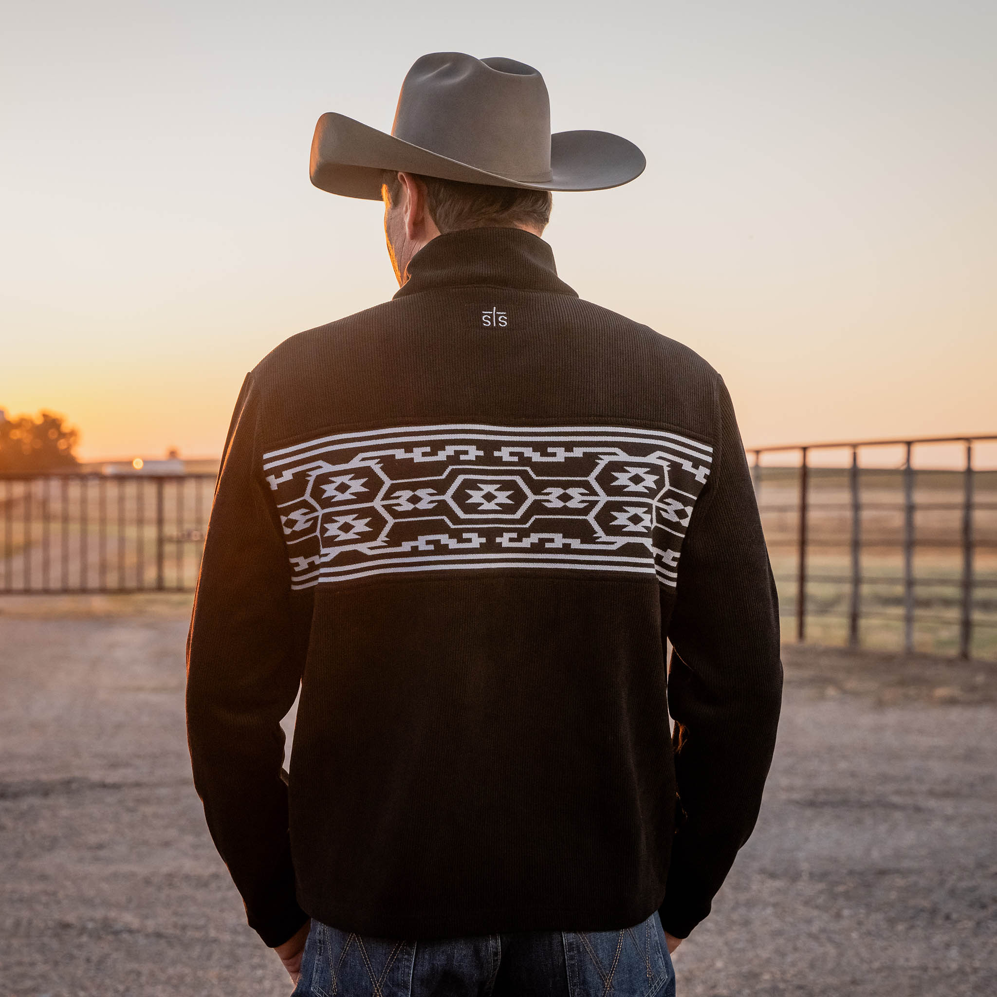 STS Men's Steamboat Sweater