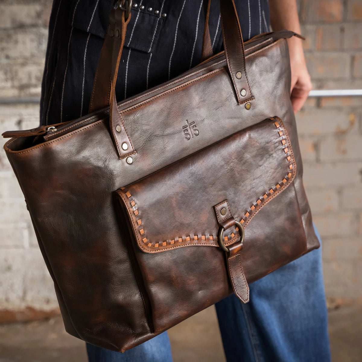 Bandera Chocolate Carry-All Tote