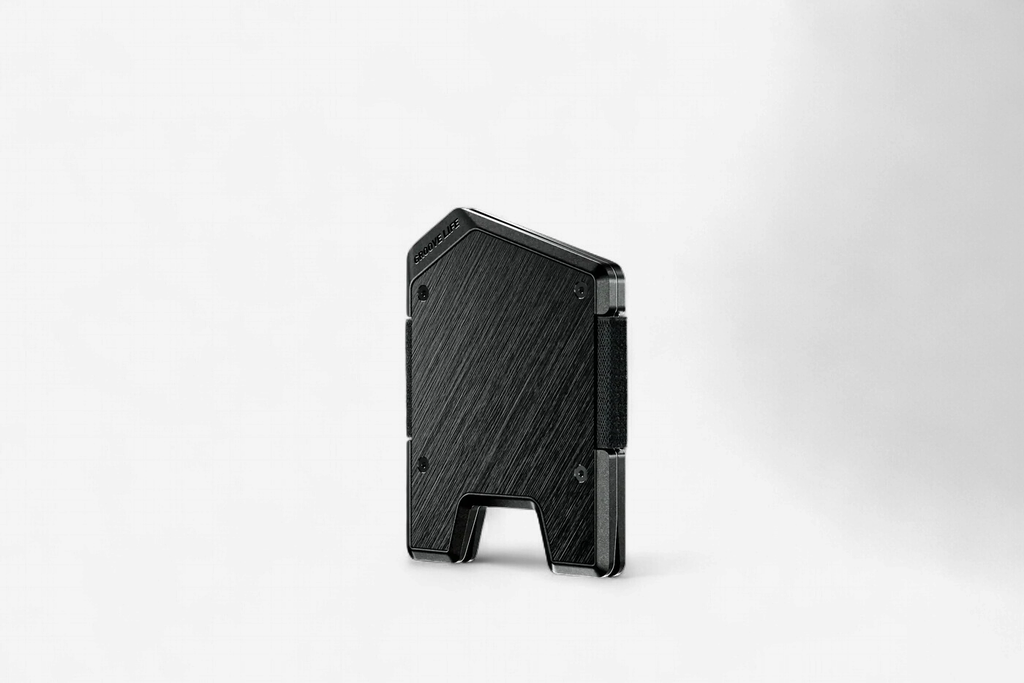 Groove Wallet® Stealth Black