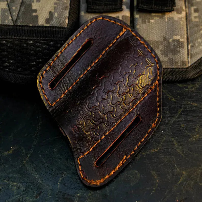 Damascus San Mai Hunting Knife with Wenge & Resin Handle
