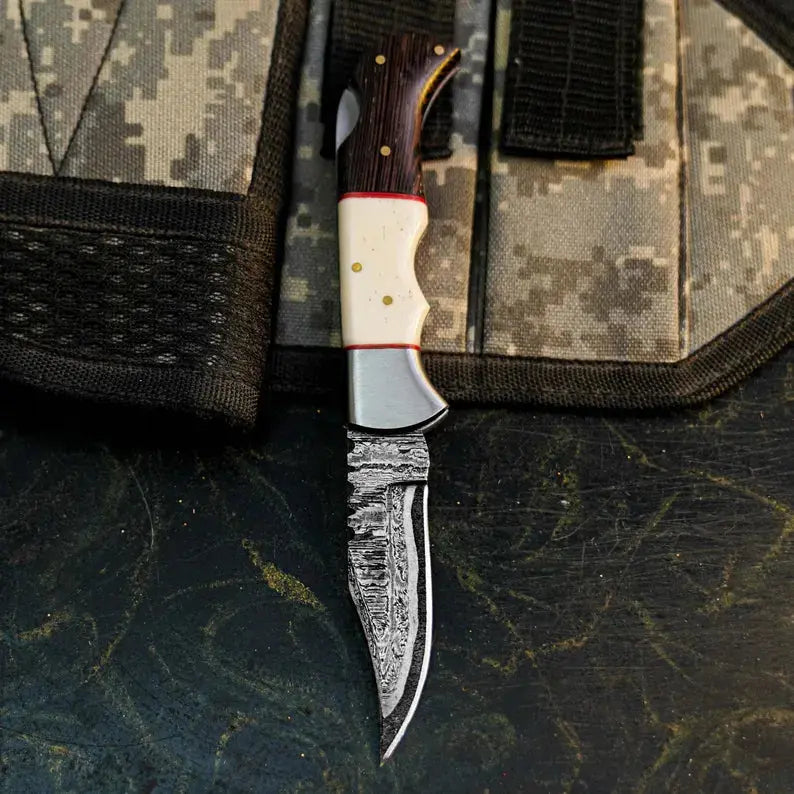 Damascus Folding Hunting Knife with Wenge & Camel Bone Handle